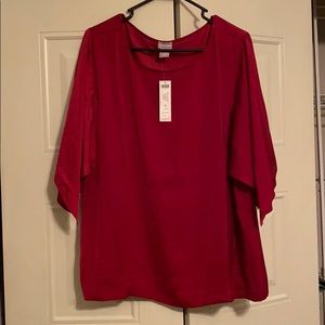 ✨NWT Chico’s red flutter top